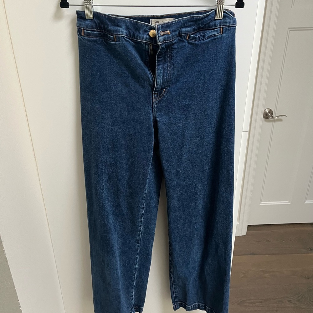 Emmet Wide-Legged Cropped Jeans - Picture 3 of 6